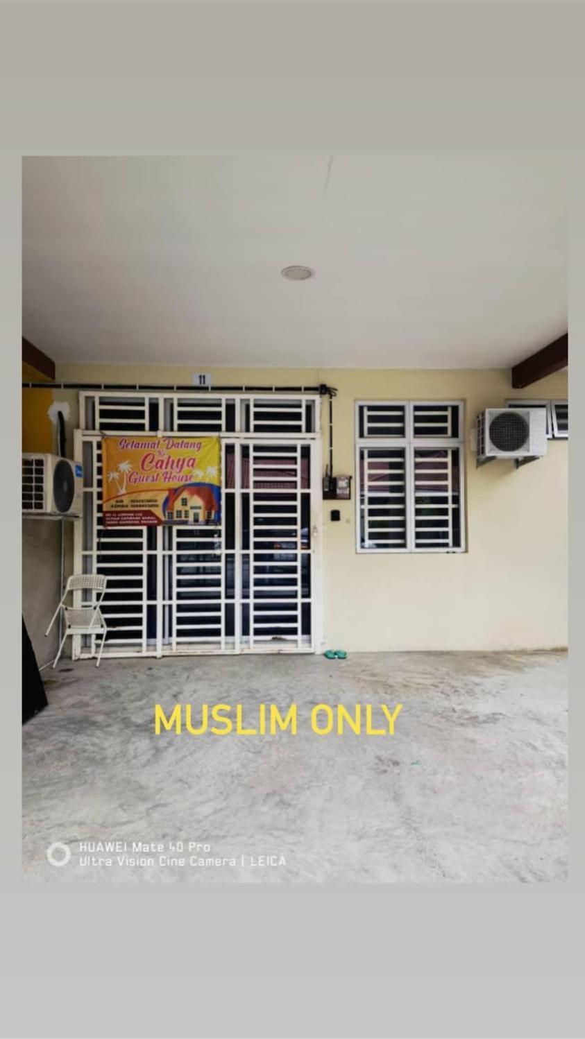 Cahya Homestay Bukit Gambang Buitenkant foto